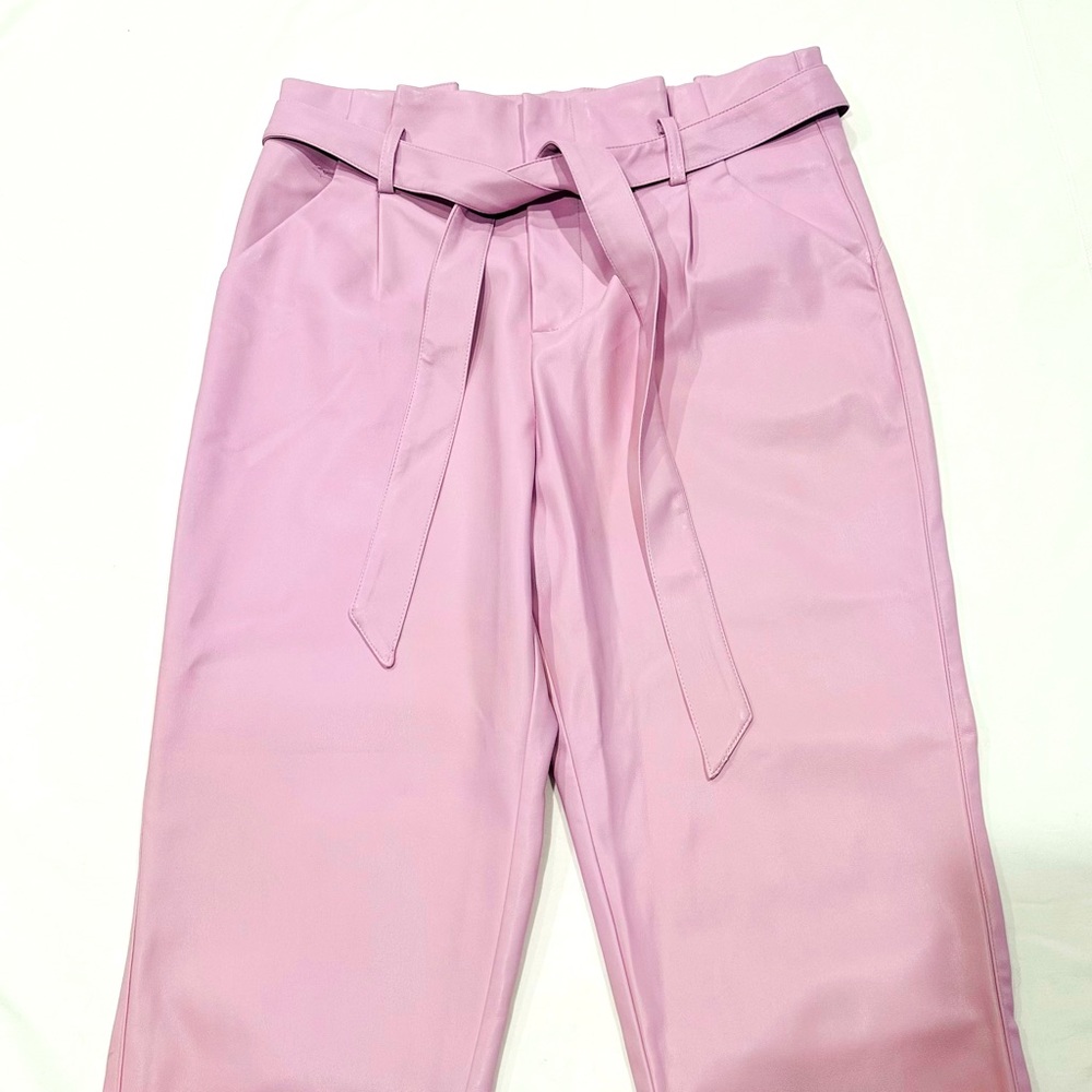 High-Waisted Pink Faux Leather Tapered Pants with Belt - Picture 2 of 9